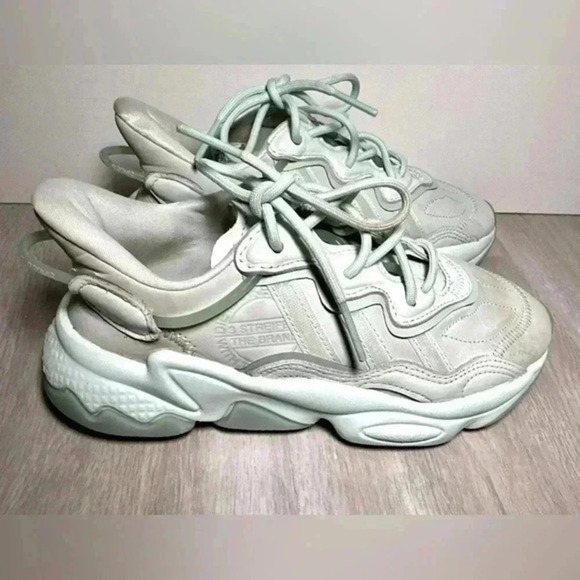 5. Adidas Women's Ozweego Originals Size 5 Mint - Picture 1 of 7